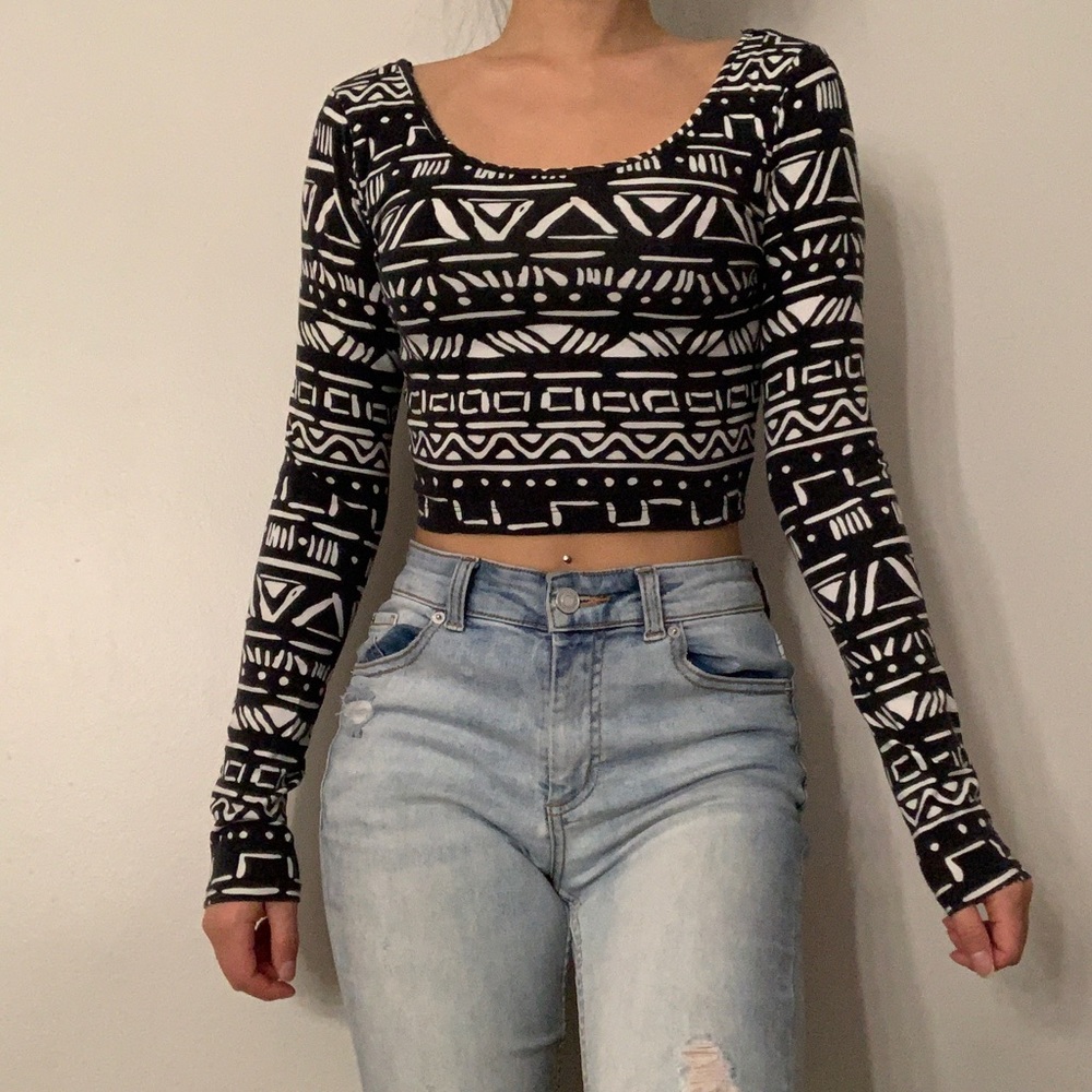 Tribal print long sleeve crop top